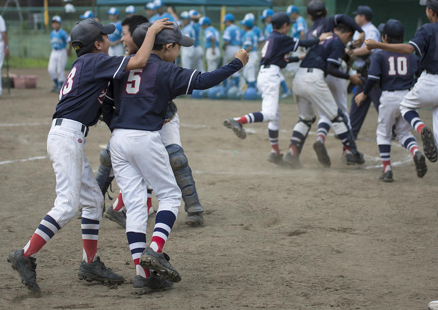 Youth Baseball Players, Teammates,win the game Photograph by Shoji Fujita