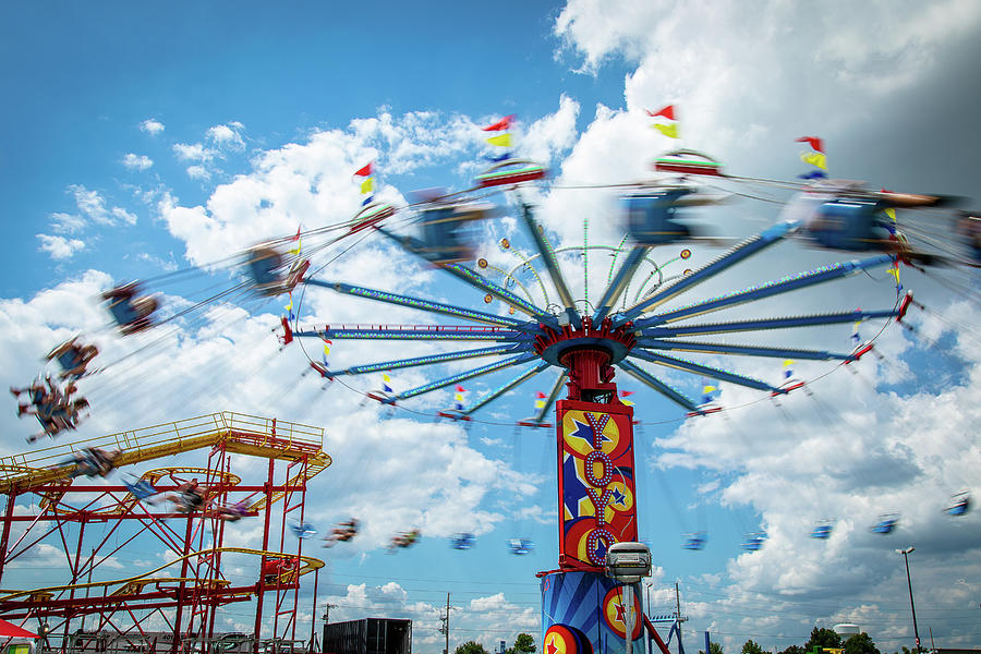 YoYo Carnival Ride Photograph by Steven Bateson - Fine Art America