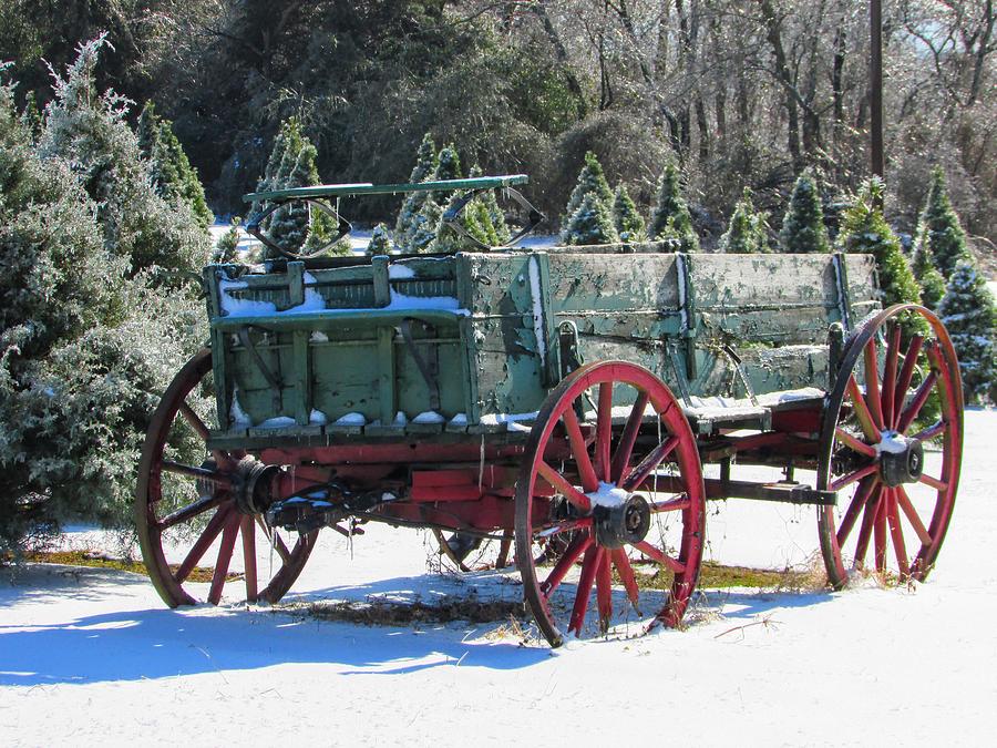 Yule Time Wagon Photograph by Rick Covert - Fine Art America