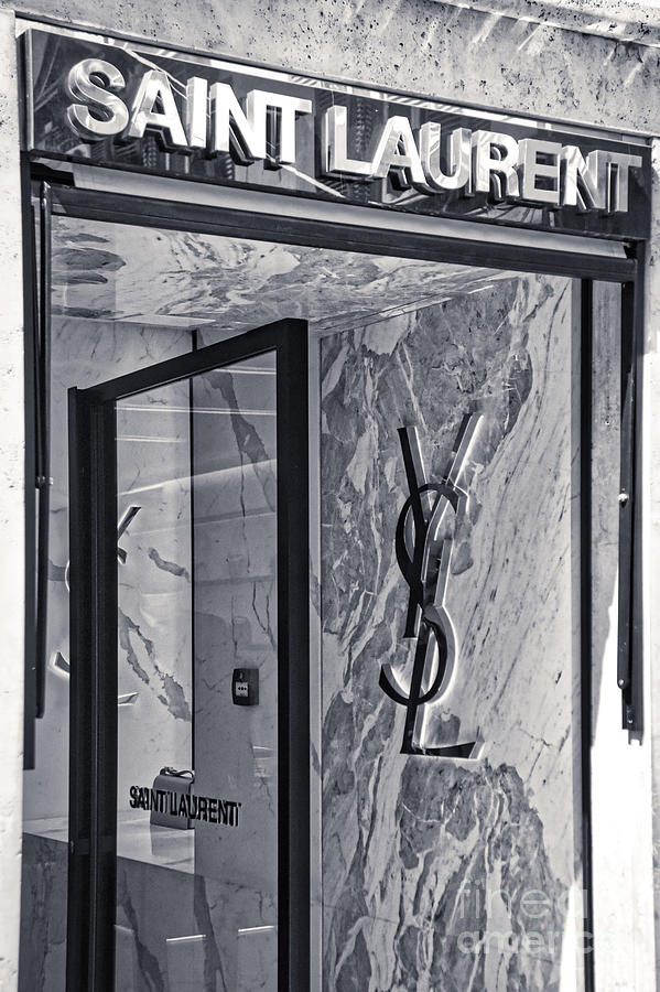yves saint laurent outlet store online