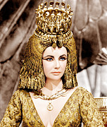 Cleopatra, Elizabeth Taylor, 1963 #1 Photograph by Everett