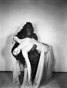 Damsel In Distress Photograph by GRANGER Historical Picture Archive