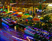 A San Antonio River Walk Christmas Photograph by Michael Tidwell