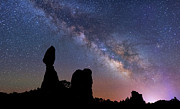 Balanced Rock Milky Way Photograph by Darren White