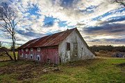 Bay Avenue Barn Photograph by Robert Seifert