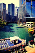 City of Chicago - River Tour Photograph by Frank J Casella