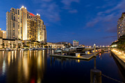 Downtown Tampa Photograph by Paul Schultz Downtown Tampa Photograph by Paul Schultz