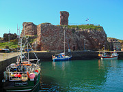 Dunbar Castle and Harbour Photograph by Yvonne Johnstone