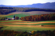 Farm near Klingerstown Photograph by USDA and Photo Researchers