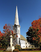 First Congregational Church and Ethan Allen Revolutionary War Patriot Statue in Manchester Vermont Photograph by Linda Stern