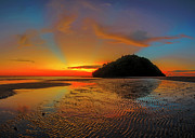 Glowing sunset view of Kudat Sunset, Malaysia Photograph by Pradeep Raja PRINTS Glowing sunset view of Kudat Sunset, Malaysia Photograph by Pradeep Raja PRINTS
