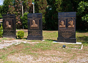 Heroes and Sheroes Photograph by Arnold Hence