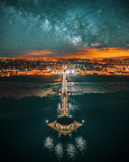 Huntington Beach Pier Photograph by Art K