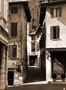 Narrow Streets of Asolo Photograph by Donna Corless