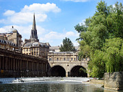 Pulteney bridge and weir Photograph by Jane Rix