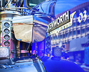 Reflecting On A Kenworth Photograph by Theresa Tahara