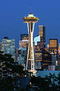 Seattle Space Needle Digital Art by Michael Lee