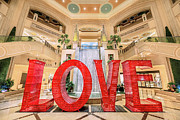 The Venetian Palazzo Love Sculpture Photograph by Aloha Art