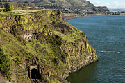 Tunnel No. 9 Photograph by Tom Cochran