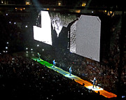 U2 Innocence And Experience Tour 2015 Opening At San Jose. 4 Photograph by Tanya Filichkin