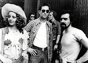 JODIE FOSTER , MARTIN SCORSESE and ROBERT DE NIRO in TAXI DRIVER -1976-. #1 Photograph by Album