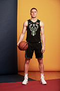 2018 Nba Rookie Photo Shoot #87 Photograph by Jennifer Pottheiser