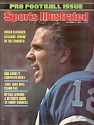 Dallas Cowboys Qb Roger Staubach... Sports Illustrated Cover Photograph by Sports Illustrated