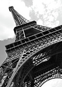 Eiffel Tower In Black And White Photograph by Sarah8000