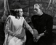 ELSA LANCHESTER and BORIS KARLOFF in THE BRIDE OF FRANKENSTEIN -1935-. Photograph by Album