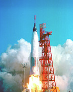 Friendship 7 Launch Photograph by Science Photo Library