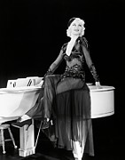 GINGER ROGERS in GOLD DIGGERS OF 1933 -1933-. Photograph by Album