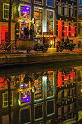 Happy Hour Photograph by Ralf Rohner