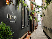 Henry's, Belfast Photograph by Jim Orr