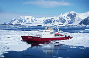 Icebreaker Ship In Antarctica Photograph by Science Photo Library