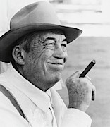 JOHN HUSTON in CHINATOWN -1974-. Photograph by Album