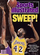 Los Angeles Lakers James Worthy, 1989 Nba Western Sports Illustrated Cover Photograph by Sports Illustrated