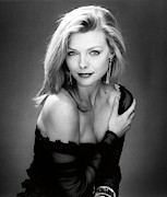 MICHELLE PFEIFFER in THE FABULOUS BAKER BOYS -1989-. Photograph by Album