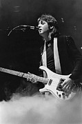 Paul Mccartney Photograph by Thomas S England Paul Mccartney Photograph by Thomas S England
