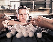 PAUL NEWMAN in COOL HAND LUKE -1967-. Photograph by Album