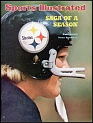Pittsburgh Steelers Qb Terry Bradshaw Sports Illustrated Cover Photograph by Sports Illustrated