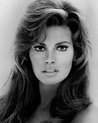 Raquel Welch: Glamour Closeup Photograph by Globe Photos