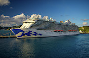 Regal Princess Cruise Ship Photograph by Robert J Wagner