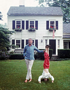 Slims Helping Hand Photograph by Slim Aarons