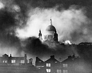 St. Pauls Cathedral During Air Raid Photograph by Bettmann