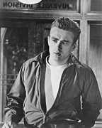 Star Actor James Dean Photograph by Globe Photos