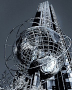 The Globe Photograph by Patrick Boening