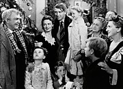 THOMAS MITCHELL , JAMES STEWART , DONNA REED and BEULAH BONDI in IT'S A WONDERFUL LIFE -1946-. Photograph by Album