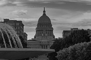 Downtown Madison Wisconsin and Wisconsin state capitol building at sunset in black and white #1 Photograph by Eldon McGraw