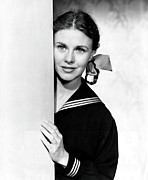 GINGER ROGERS in KITTY FOYLE THE NATURAL HISTORY OF A WOMAN -1940-, directed by SAM WOOD. #1 Photograph by Album