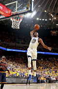 Kevin Durant #19 Photograph by Nathaniel S. Butler